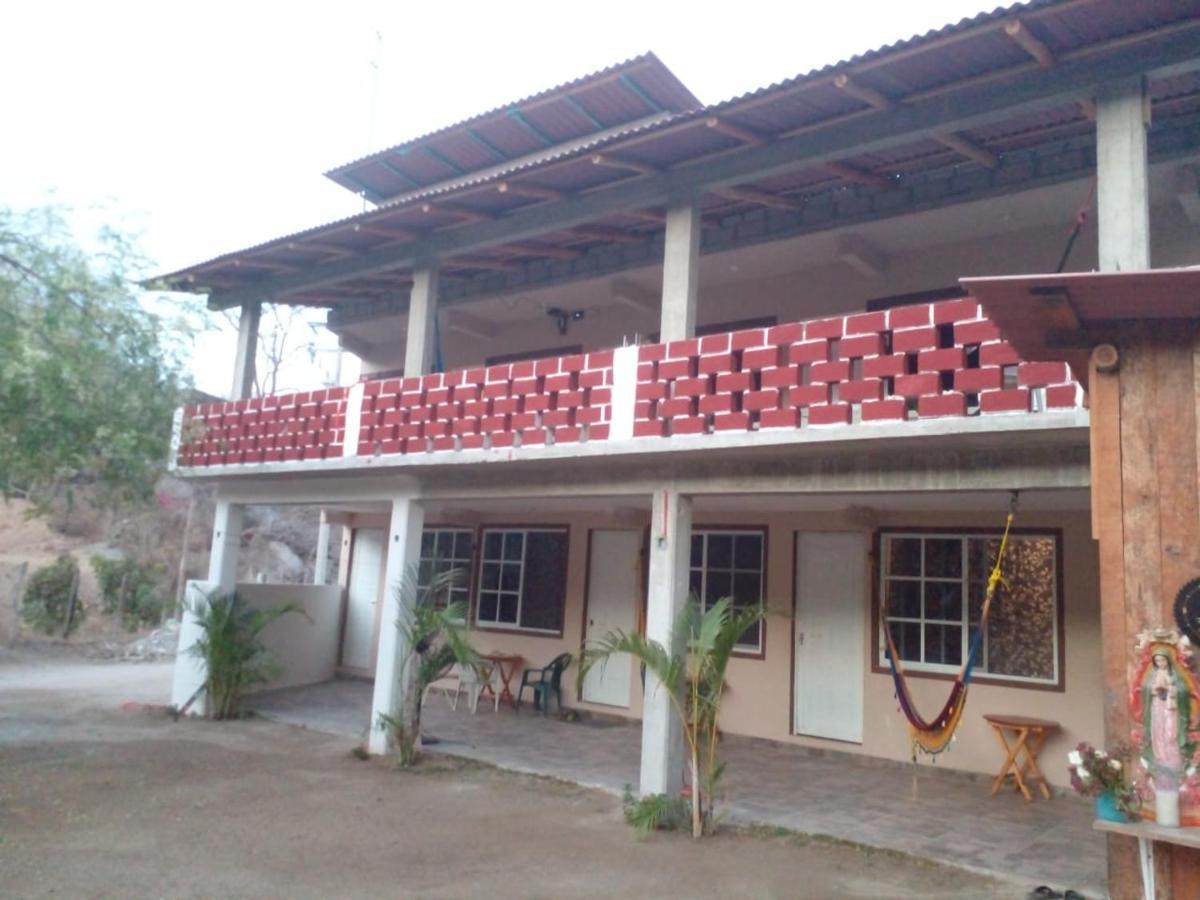 Posada Dos Hermanas Barra de la Cruz Dış mekan fotoğraf